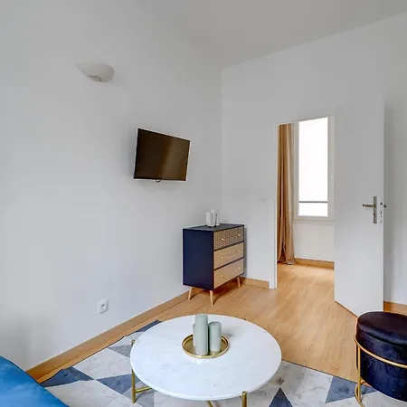 Apartment Bnbnova - 2br - Le Marais & Montorgueil Paris
